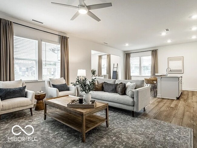 Photo - 6558 Hawthorne Dr