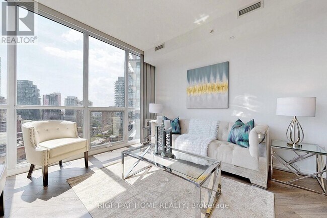 45 Charles St E Unit 2201