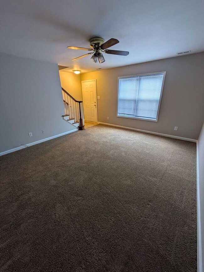 Photo - 2BD/1.5BA Townhome in Strawberry Patch Complex