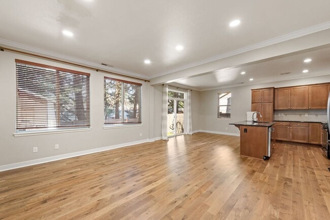 Photo - Welcome to this stunning 4-bedroom, 2.5-bath home in desirable Mill Creek, WA.