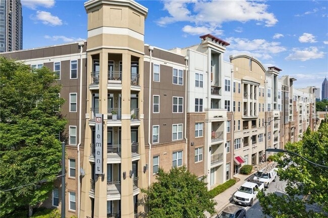 Building Photo - 390 17th St NW Unit 2007 Rental