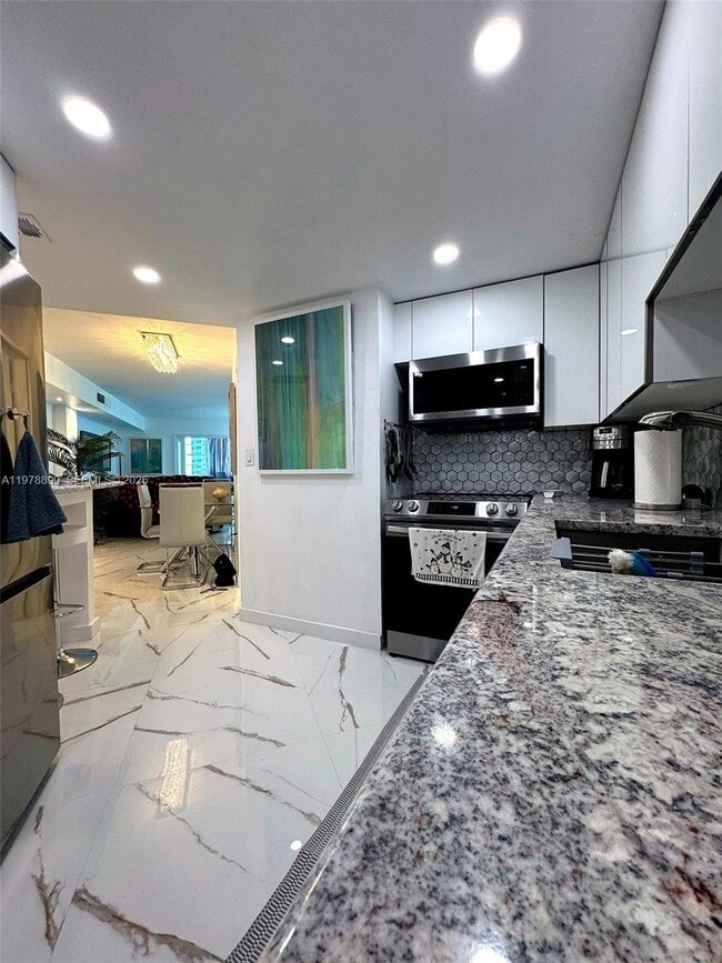 Photo - 999 Brickell Bay Dr Unit 710
