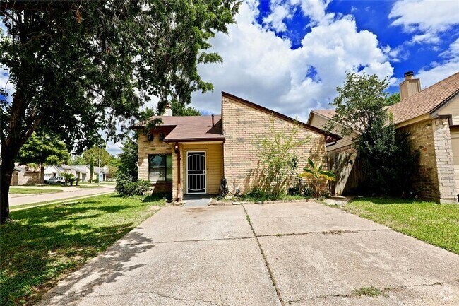 Building Photo - 7124 Golden Dale Ct Rental