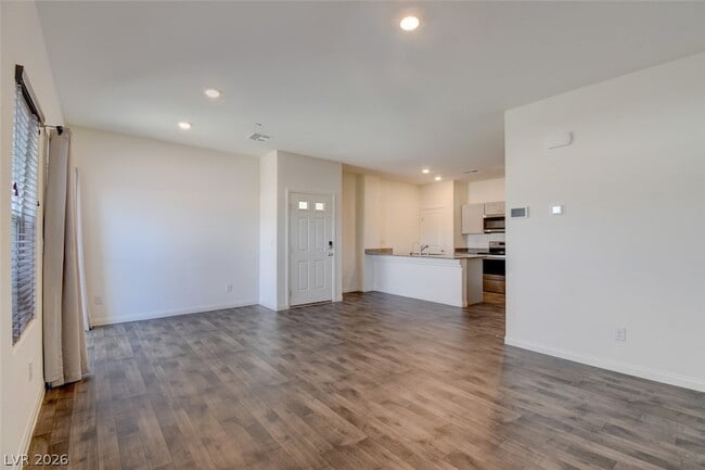 Photo - 4234 Lunar Cyn Ave