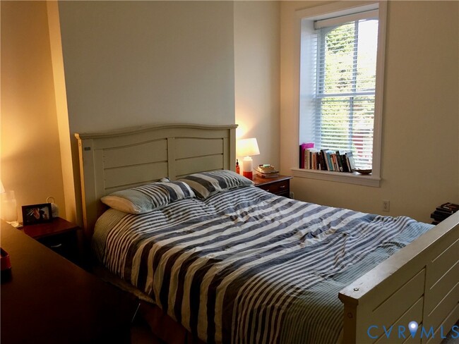 Photo - 522 N 1st St
