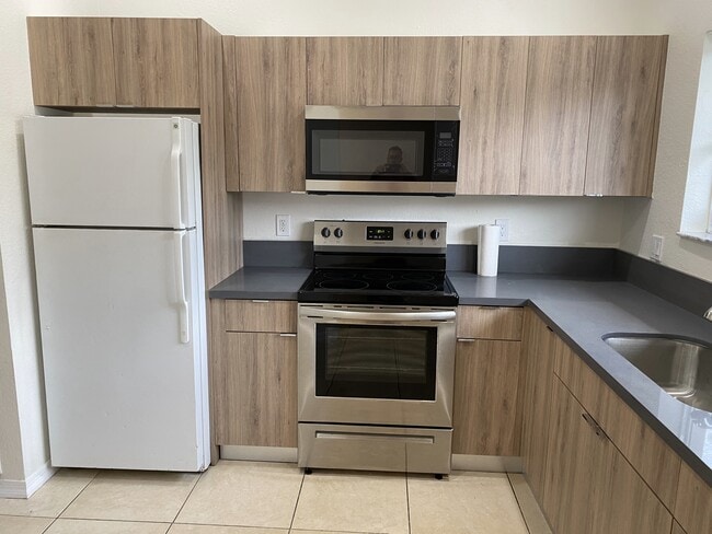Photo - 3874 SW 48th Ave
