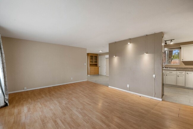 Photo - 4 Bedroom Home with Covered Parking & Fenced Backyard