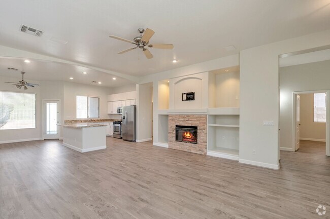 Building Photo - Stunning Renovated 3-Bedroom Home in Phoen...