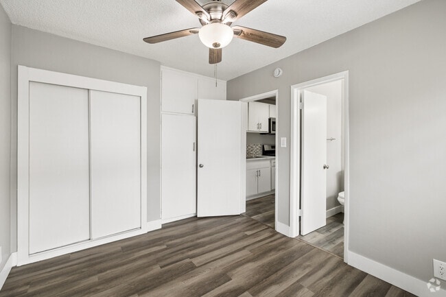 1BR, 1BA - 500SF - Bedroom - 4028 W. 137th Street