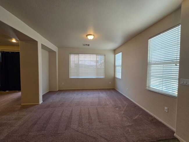 Photo - Mountain Edge