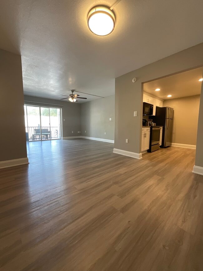 2-bedroom apartment home