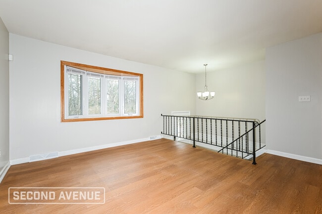 Photo - 1405 Cavitt Rd