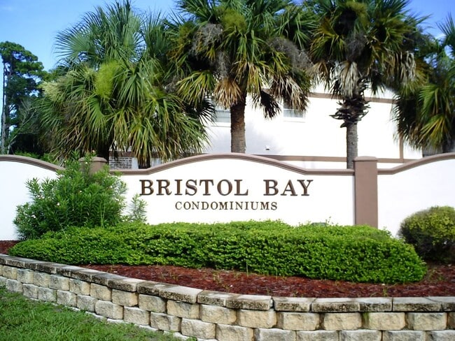 Remodeled 2bedroom 2bath condo located in ... - Remodeled 2bedroom 2bath condo located in ...