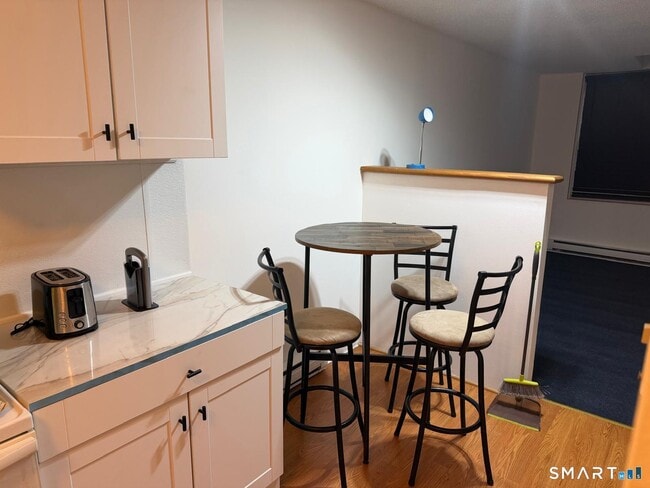 Photo - 91 4th St Unit 12