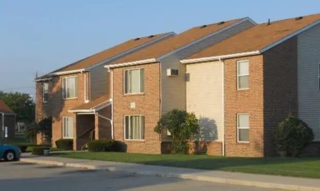 Photo - 980 Meadow Ln