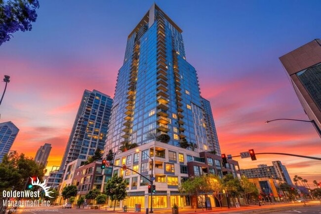 Building Photo - High-Rise Luxury 2Bdm 2Ba Condo in Downtown San Diego! Unit 1206