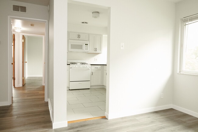 Photo - 5 S Big Bend Blvd Unit 2E