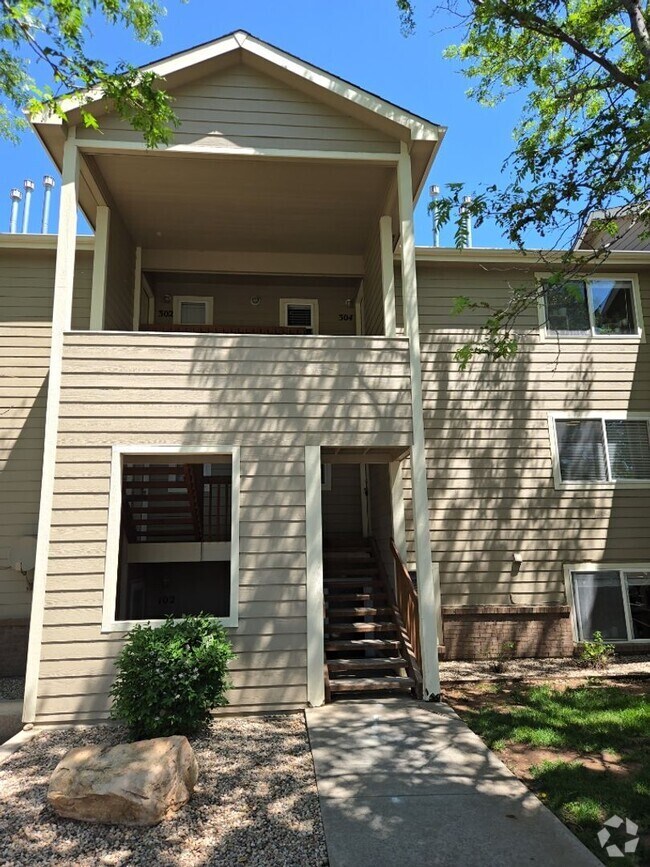 Building Photo - 2960 W Stuart St Unit C204 Rental