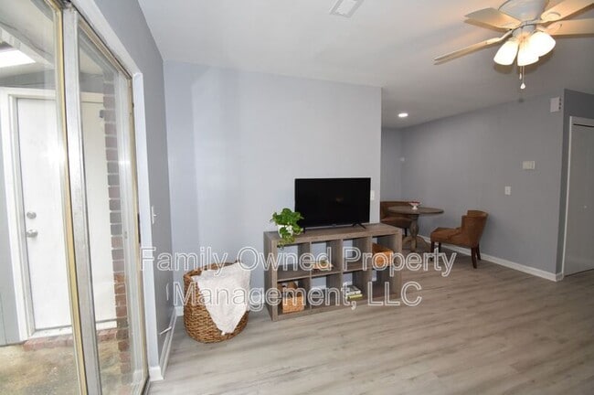 113 Susan Dr