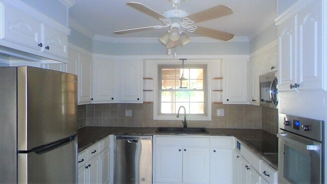 Photo - 3 Bedroom 2 Bathroom Home