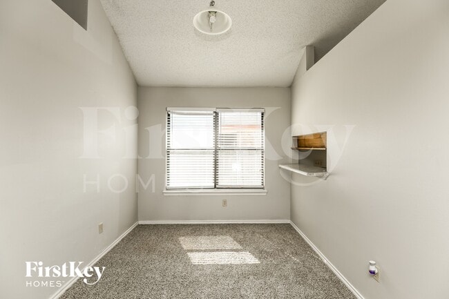 Photo - 4742 Cornflower Dr