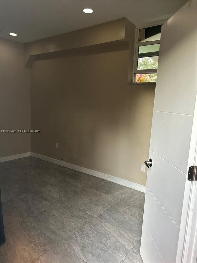 Photo - 2300 NW 94th St Unit 0