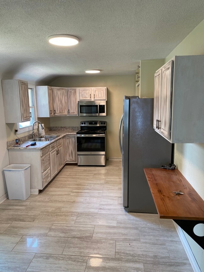 Photo - 5422 E 20th Pl