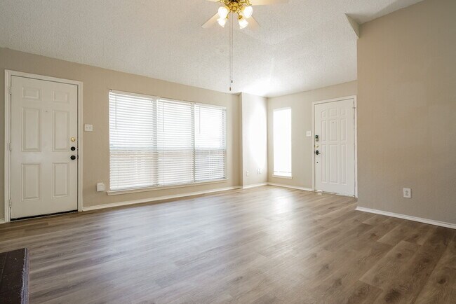 Photo - 10648 Towerwood Dr