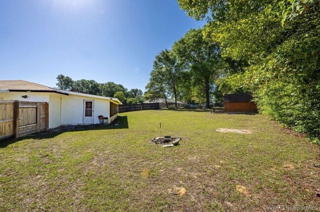 Photo - 209 Briarhill Rd