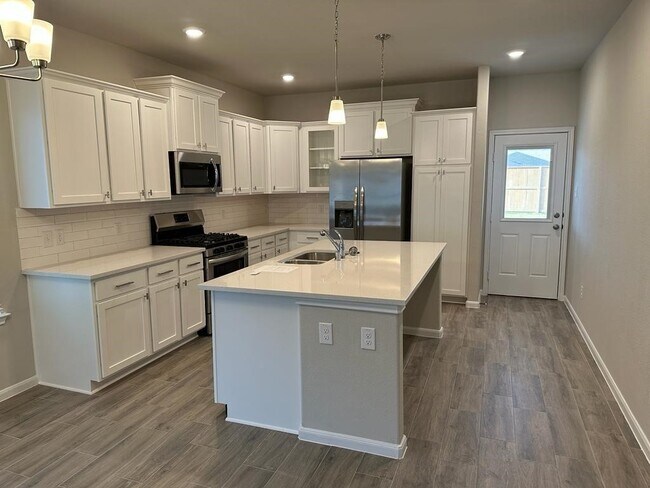 Photo - 1222 Obispo Ct