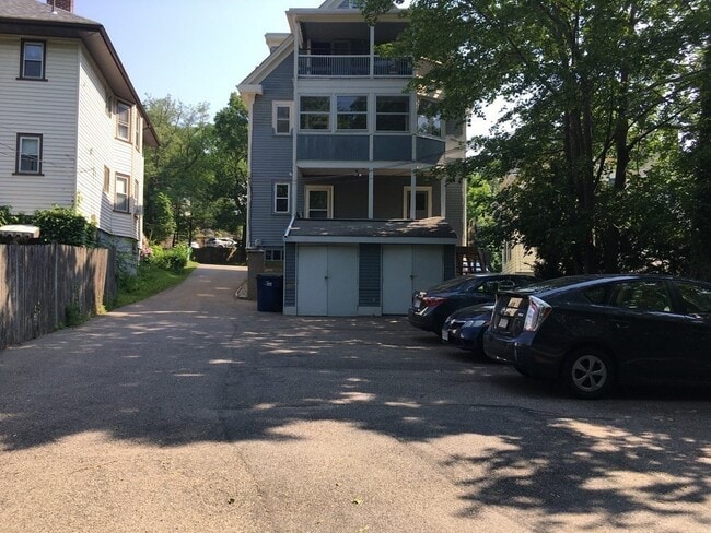 Photo - 1078 South St Unidad 1