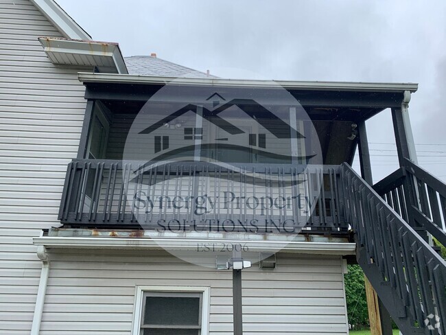 Building Photo - Lexington Ave 137 - 137 1/2 Unit 137-1/2 Rental