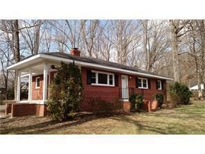 Building Photo - 1580 Whippoorwill Rd Rental