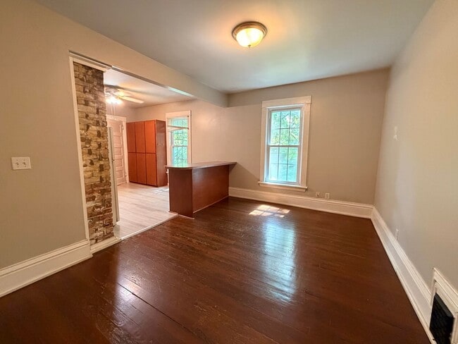 Photo - 162-164 Grand Ave NE Unit 162 Grand Ave NE #2