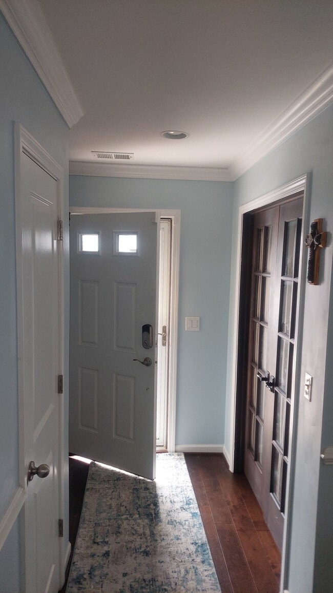 Photo - 512 Colony Lakes Dr