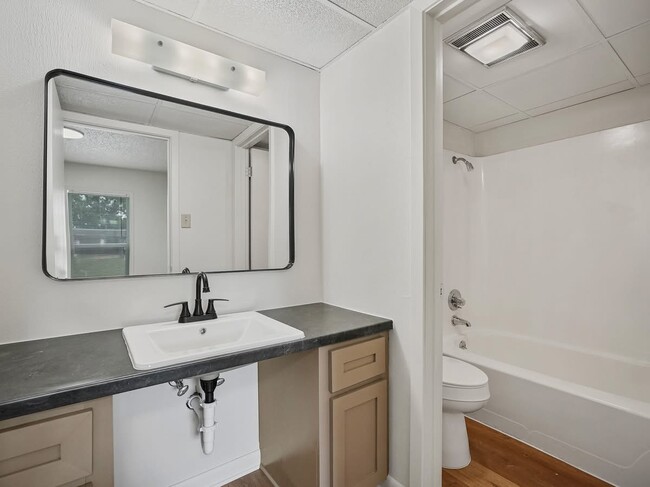 Southern Oaks Apartments