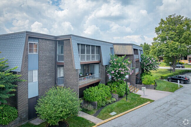 Photo - Stevenson Commons