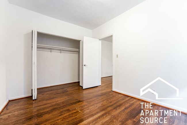 Photo - 931 W Sunnyside Ave Unit 1N