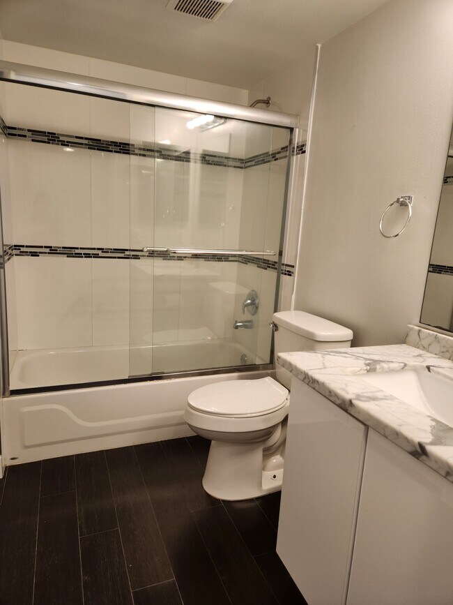 Photo - 5590 NW 61st St Unit 808