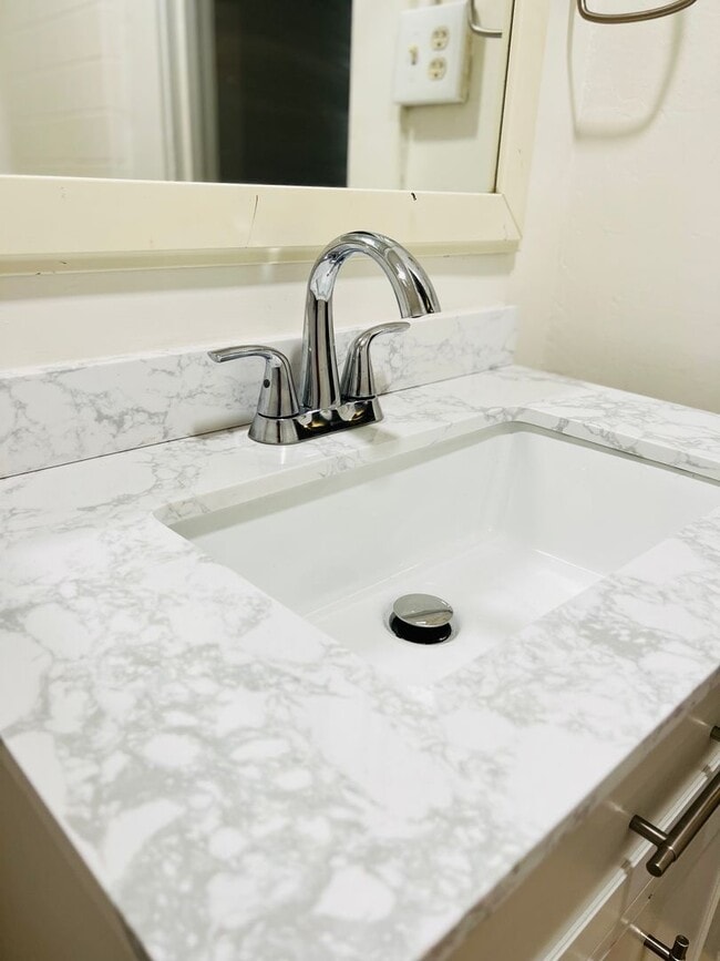 Photo - Adorable bungalow cottage in Bluff Park