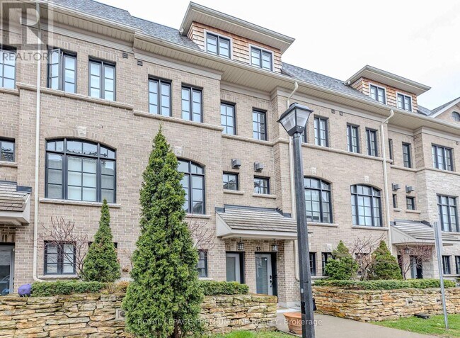 Photo - 31 Salvador Allende Ct