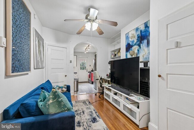 Photo - 320 S Juniper St