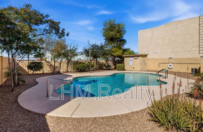 Photo - 15818 N 25th St Unit 115