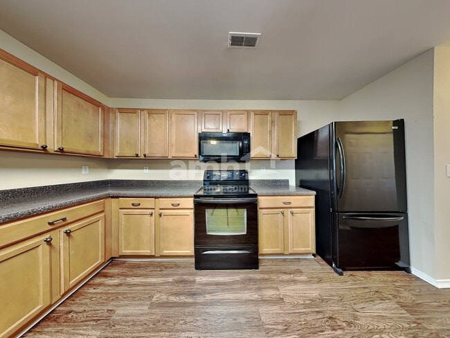 Photo - 4435 Westhill Pl