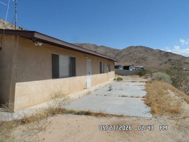 25676 Flathead Rd