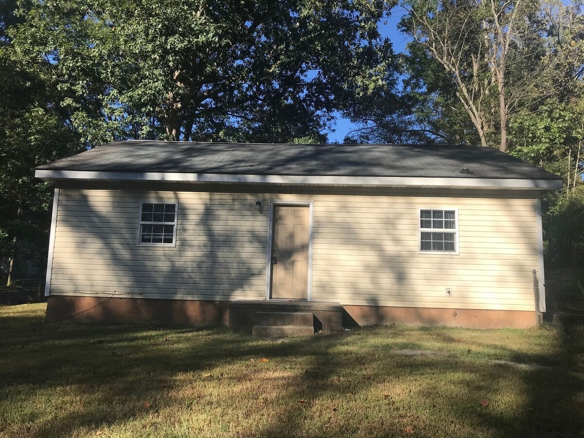 2 Bedroom House in Gastonia!! - 2 Bedroom House in Gastonia!!