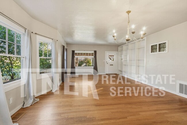 Photo - 2916 22nd St