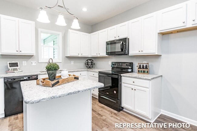 Photo - Move-In Special: Save $250 on Your First M...