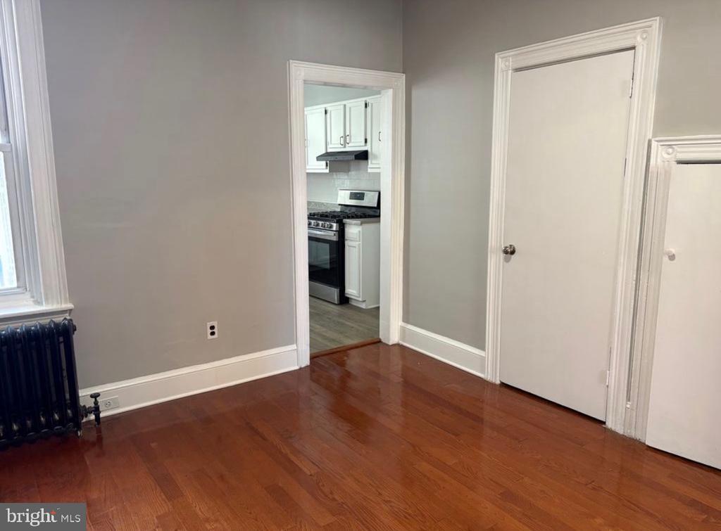 Photo - 50 E Clapier St