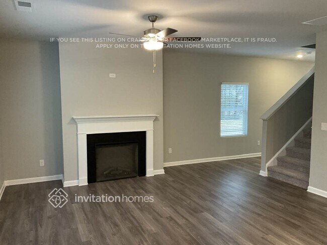 Photo - 105 Streambank Ct